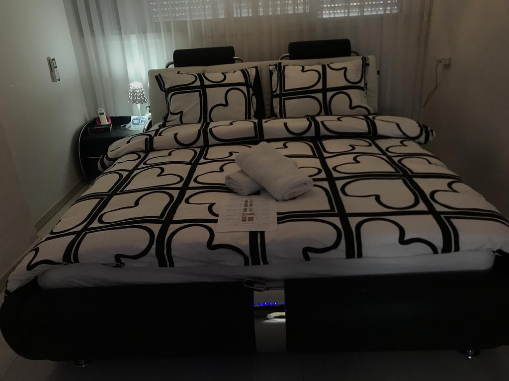 Charming Unit With Pool And Great Amenities Apartment Rishon Leziyyon Luaran gambar